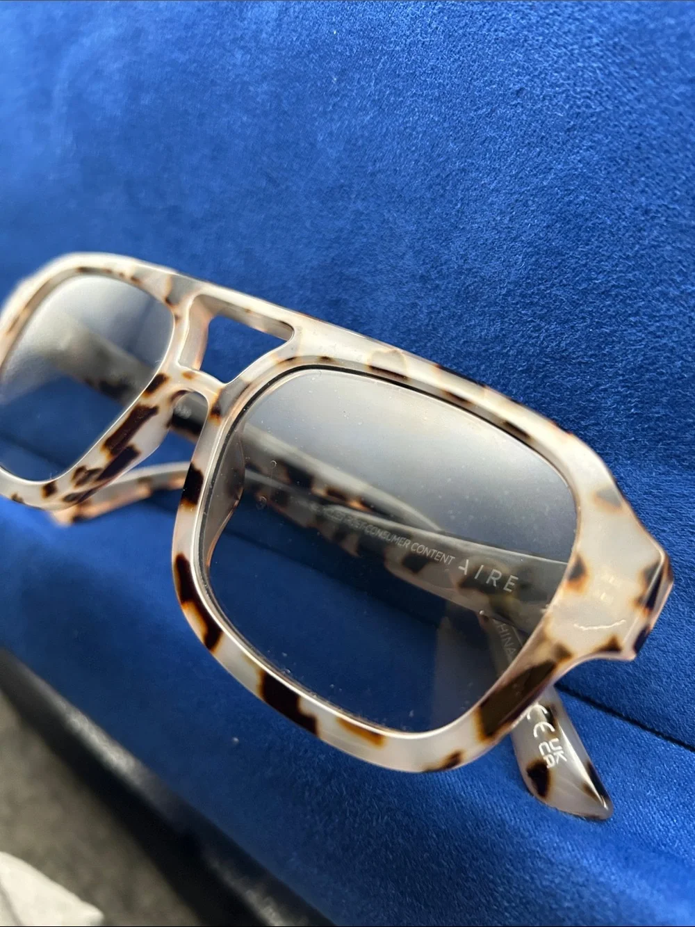 Aire Aquarius Cookie Tort Smoke Tint Aviator Sunglasses